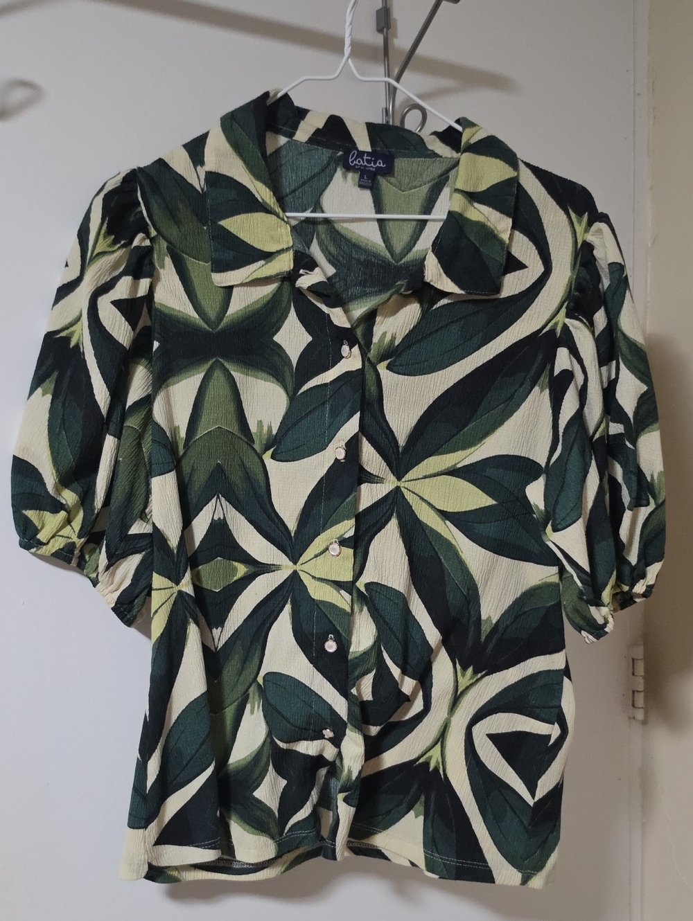 Green Leaf Print Button-Down Blouse